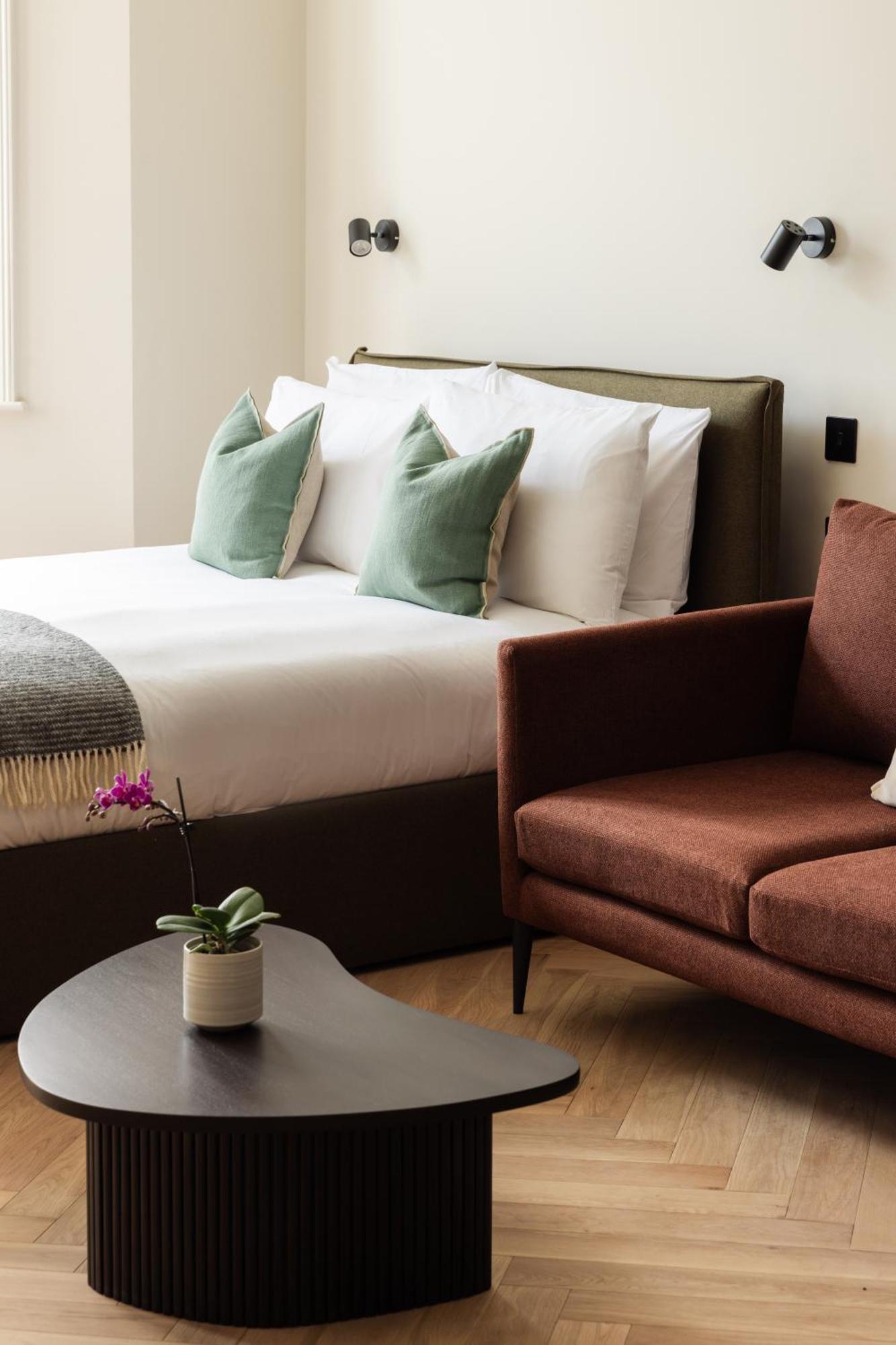 Fivem West Hampstead - North * London